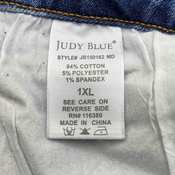 Judy Blue 5” Inseam High Rise Shorts Size 1XL - Picture 8 of 16